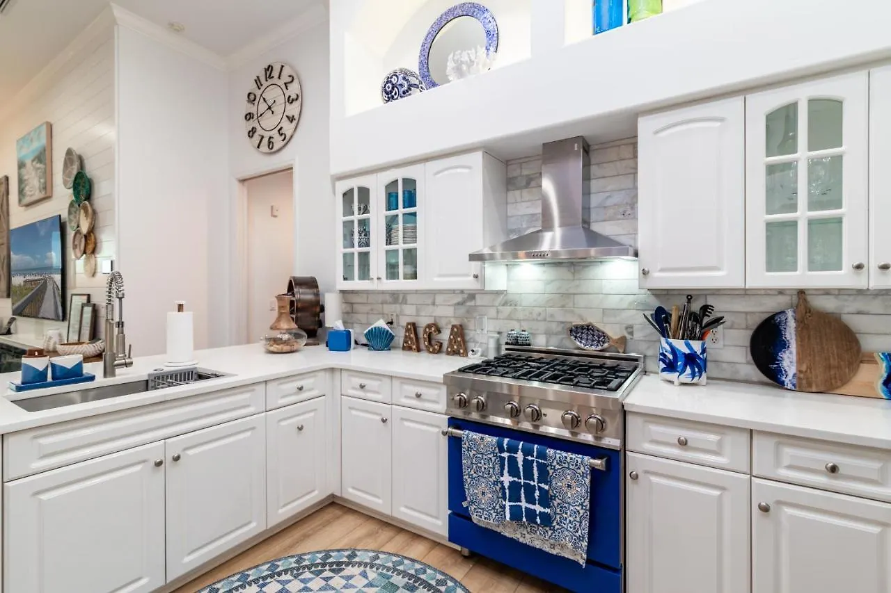 Goldenrod House Is Your Golden Ticket To Paradise! Marco Island