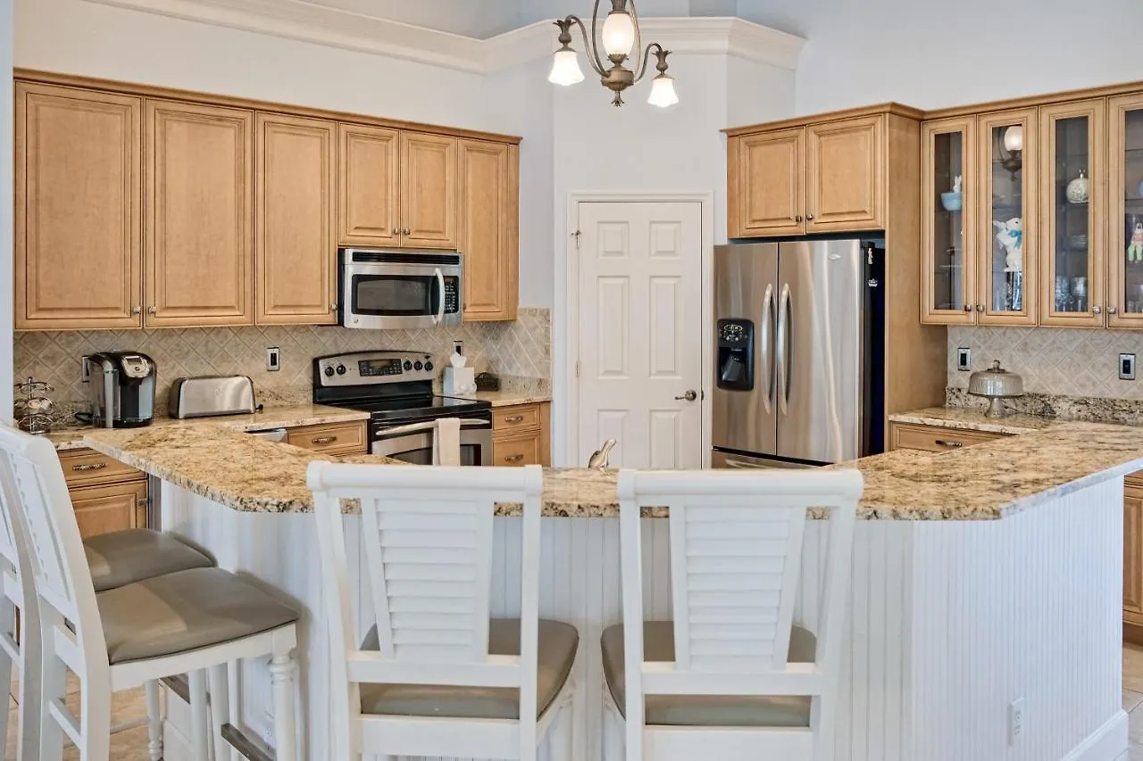 Marco Island's Gem Holiday home