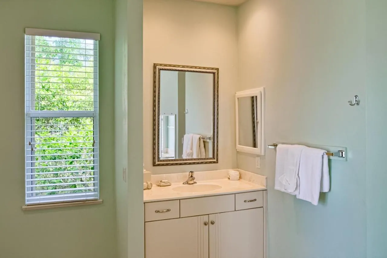 Marco Island's Gem Holiday home