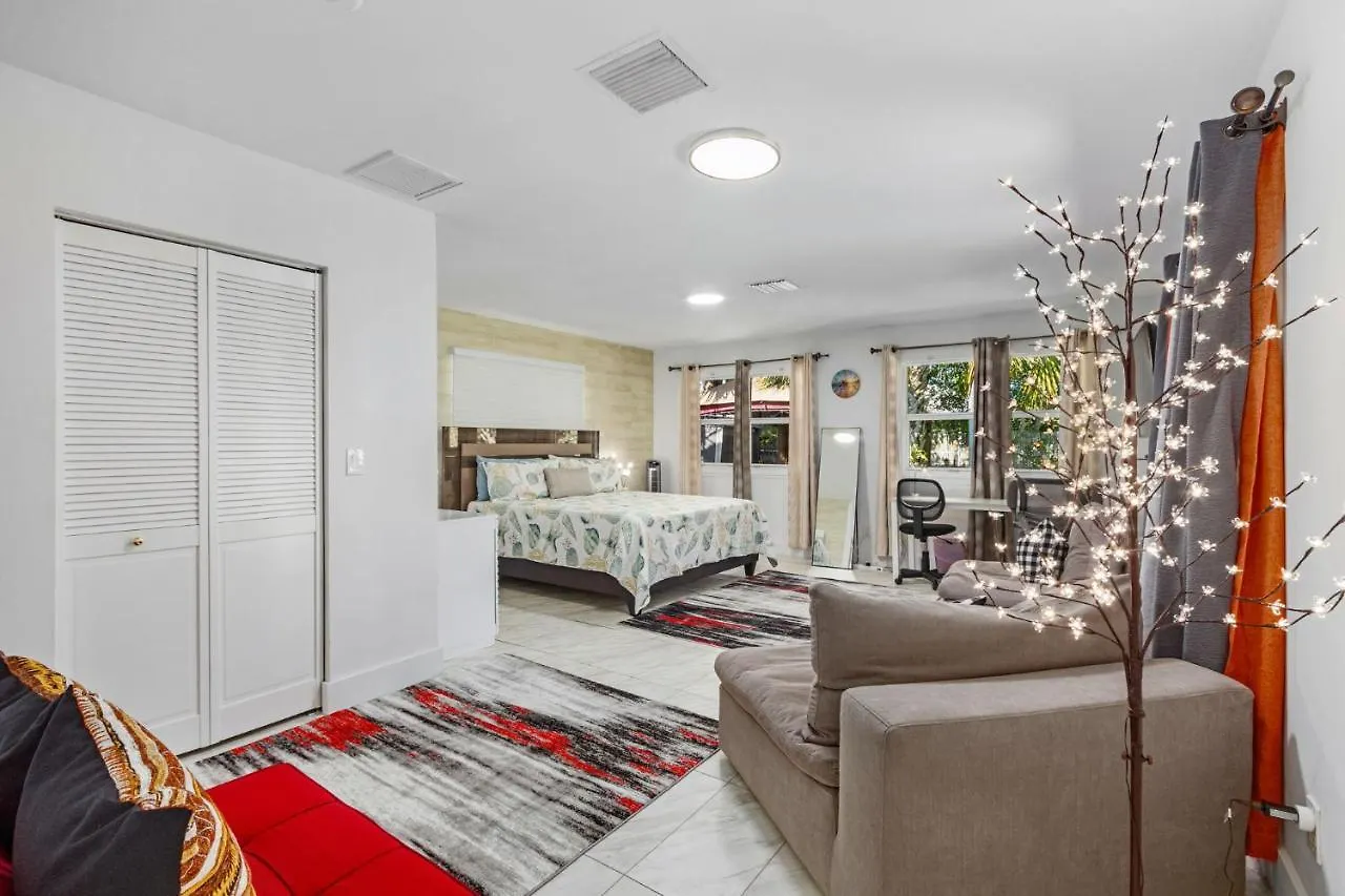4 Bedroom Heated Pool Hot Tub Lanai Outdoor Gazebo Marco Island