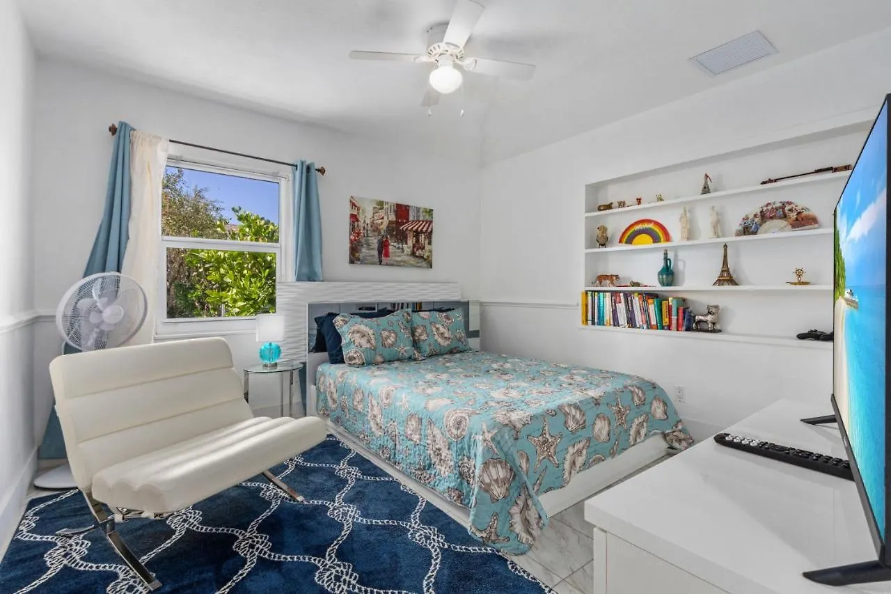4 Bedroom Heated Pool Hot Tub Lanai Outdoor Gazebo * Marco Island