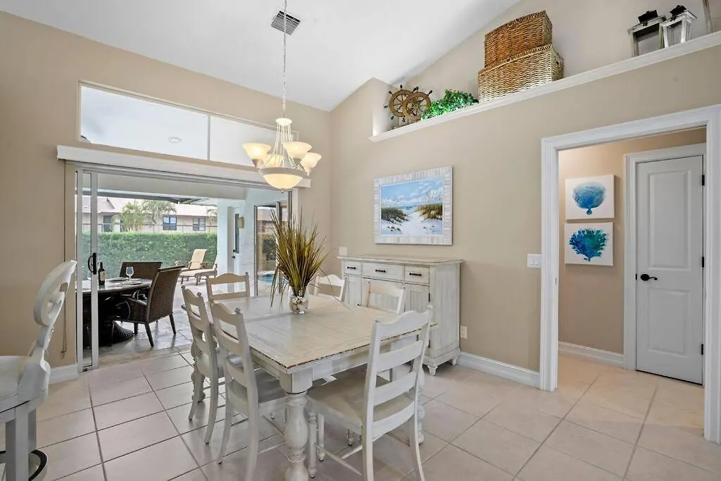 5* 3 Bedroom 3 Ba 4 Min Walk To & Jw Marriott W/heated Pool *