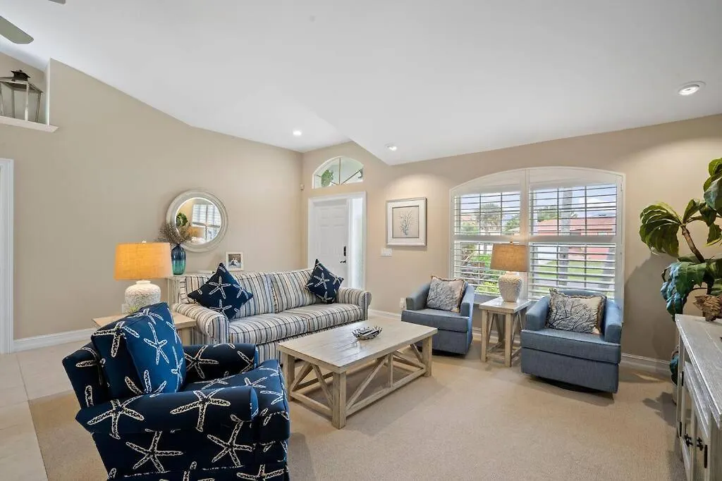 5* 3 Bedroom 3 Ba 4 Min Walk To & Jw Marriott W/heated Pool * Marco Island