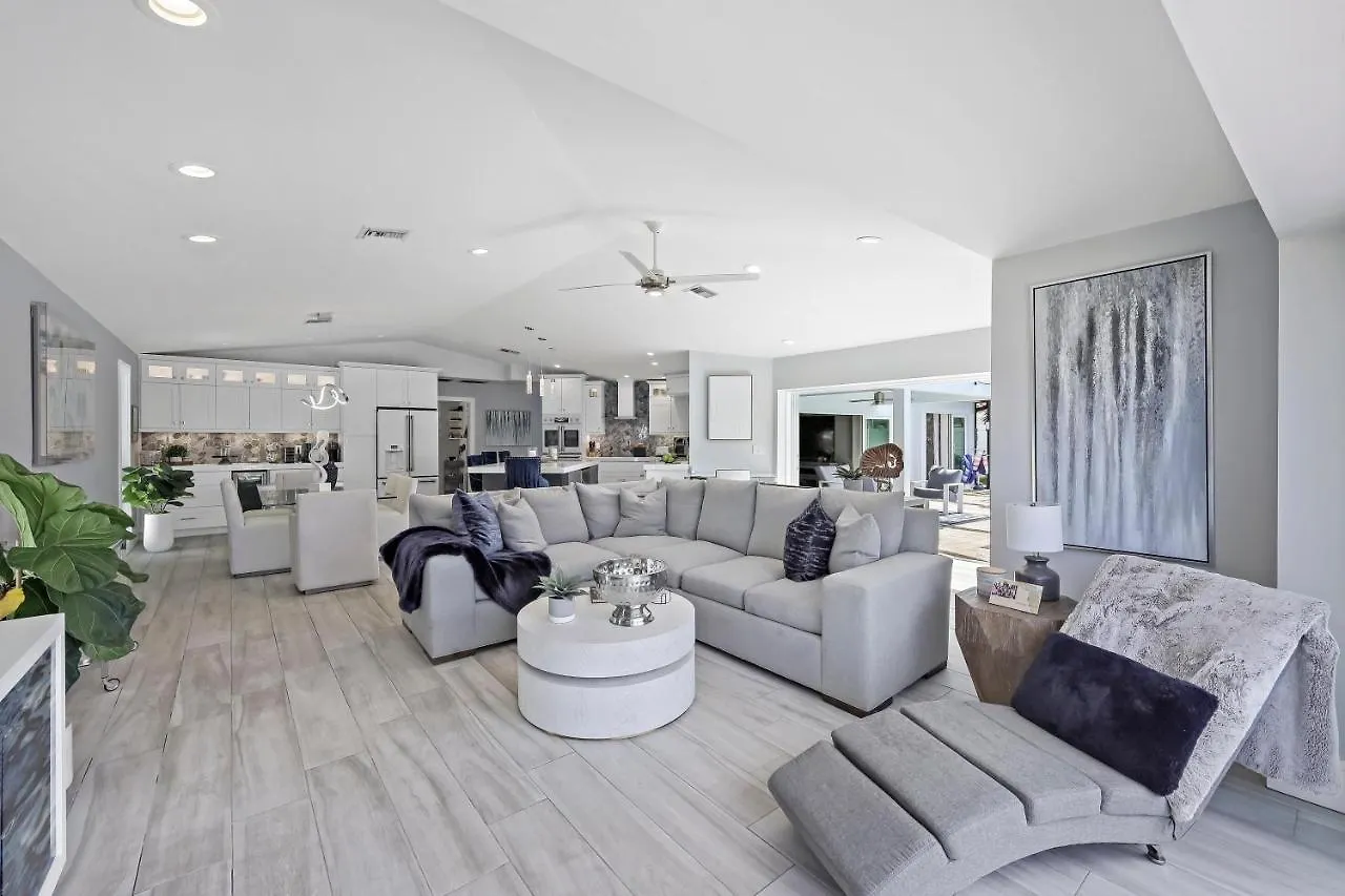 1135 Shenandoah Court *