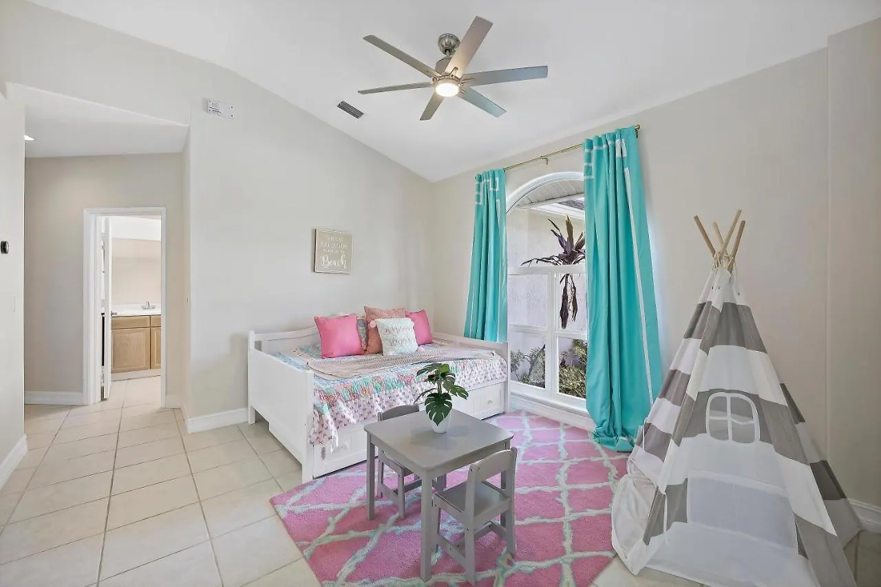 419 Richards Court Holiday home
