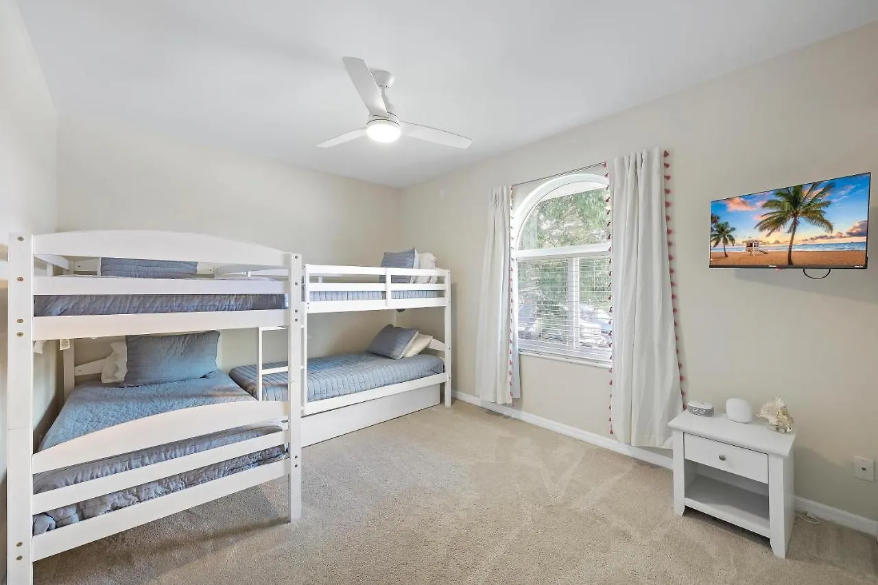 419 Richards Court Holiday home Marco Island