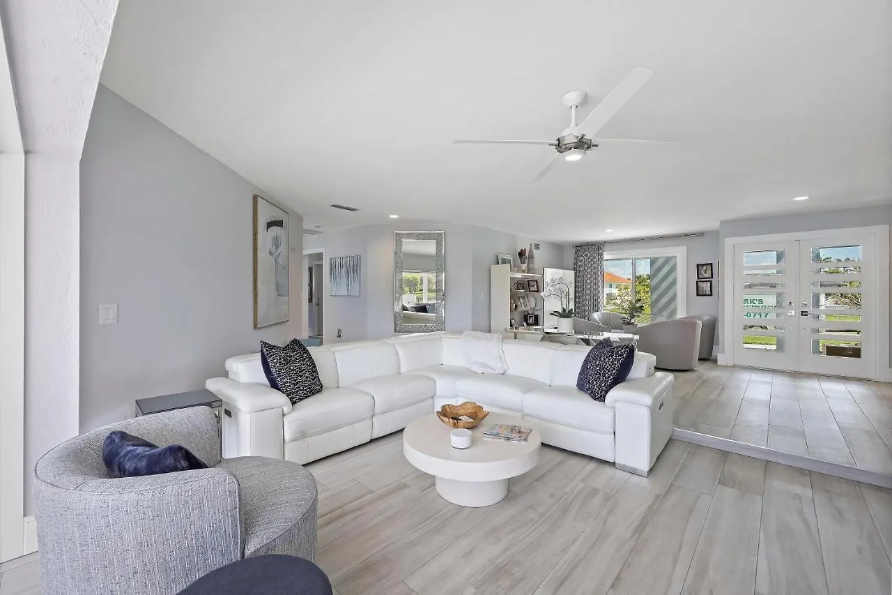 1135 Shenandoah Court *
