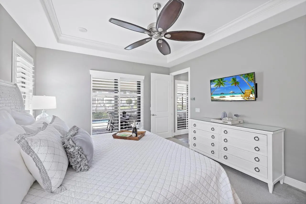 Holiday home 130 Bonita Court Marco Island
