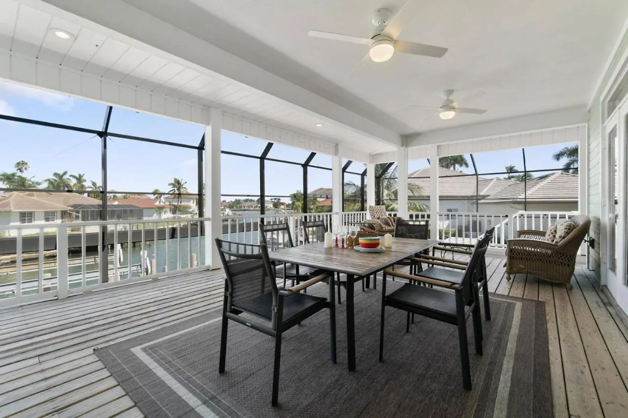 Holiday home Sail Away