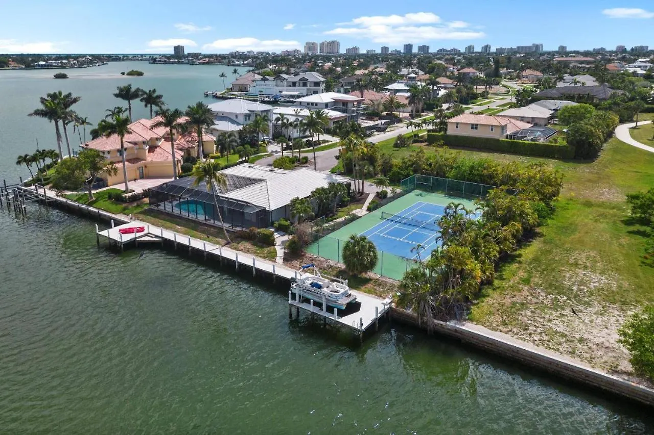 Holiday home Pickleball Paradise *