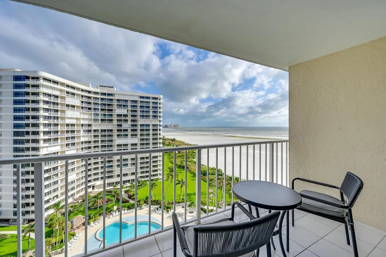 Beachfront With Pool Access! Marco Island