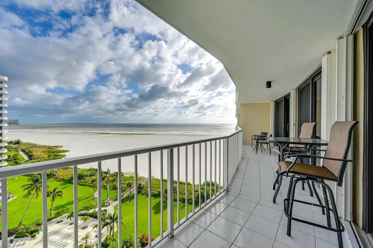 Beachfront With Pool Access! * Marco Island