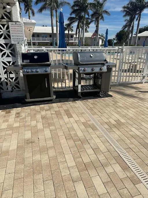 Sea Breeze South First Floor * Marco Island