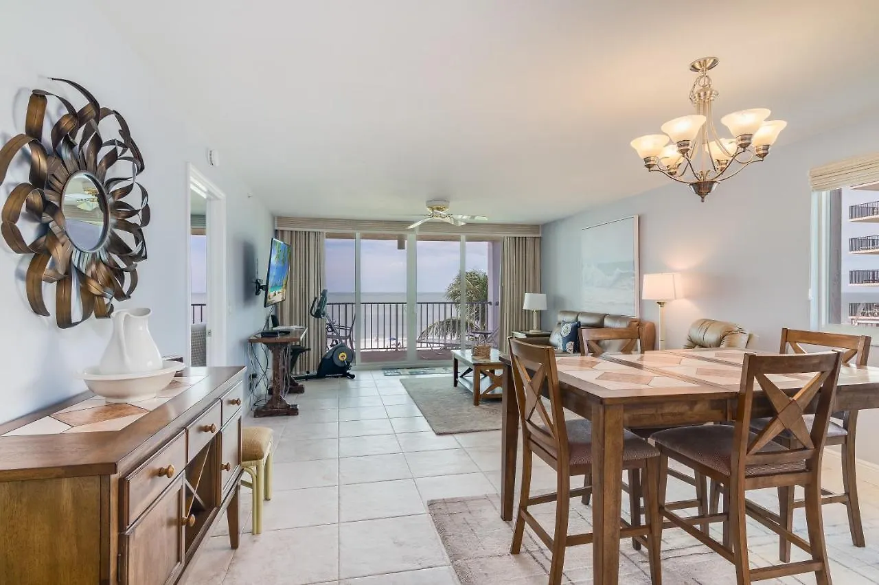 Your Vitamin Sea I Beachfront 3 Bed Holiday home