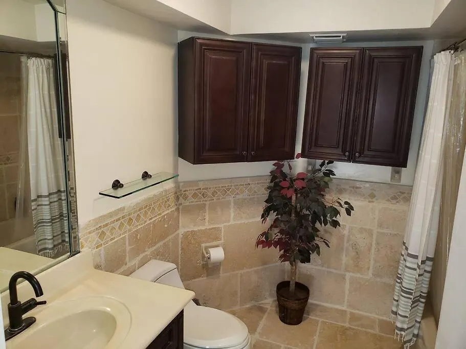 Private, Peaceful, Waterfront Home. Pets/boats Ok Holiday home Marco Island