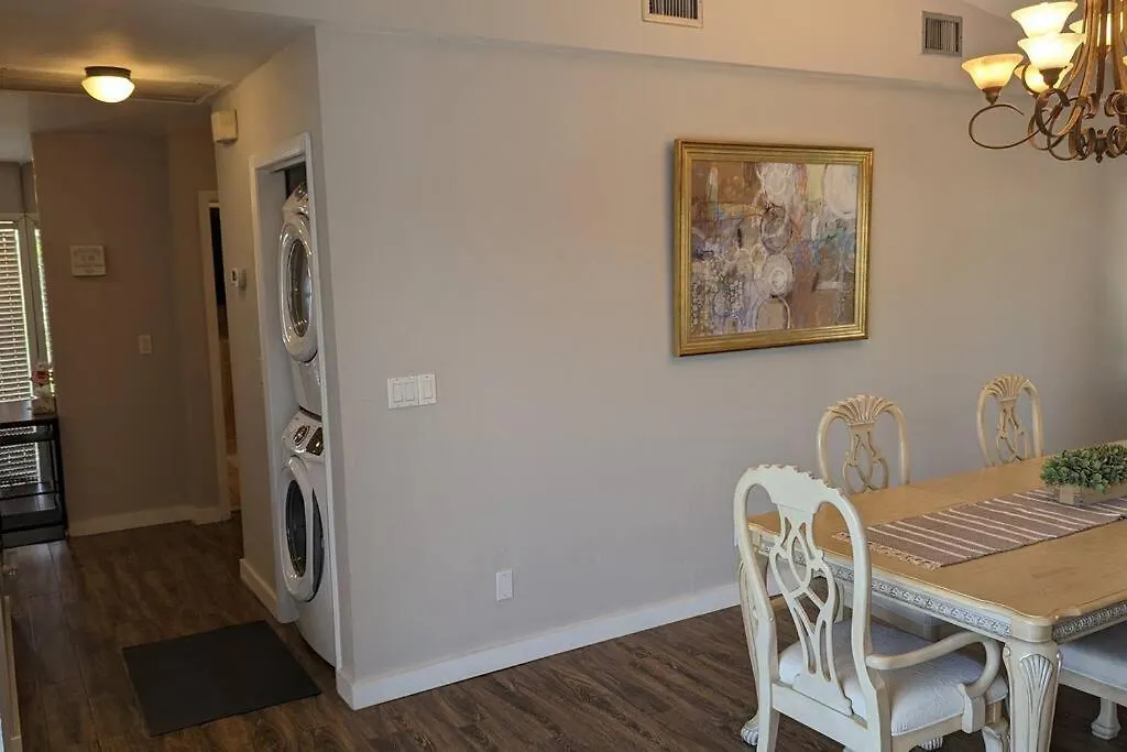 Private, Peaceful, Waterfront Home. Pets/boats Ok Holiday home Marco Island