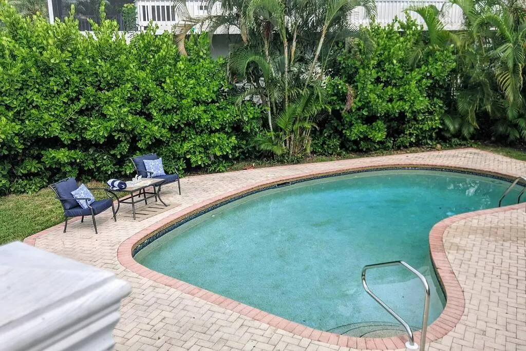 Holiday home Private, Peaceful, Waterfront Home. Pets/boats Ok Marco Island