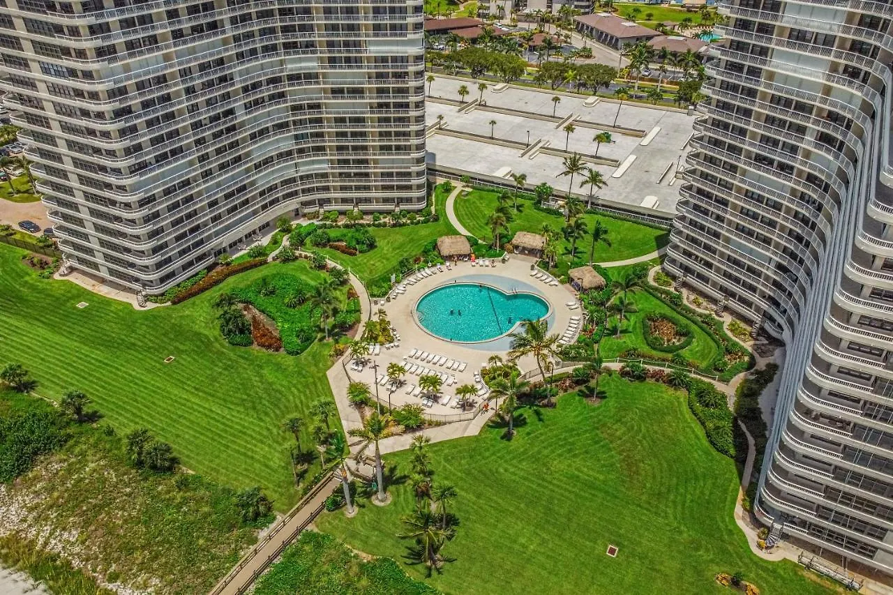 Bird Of Paradise Apartment