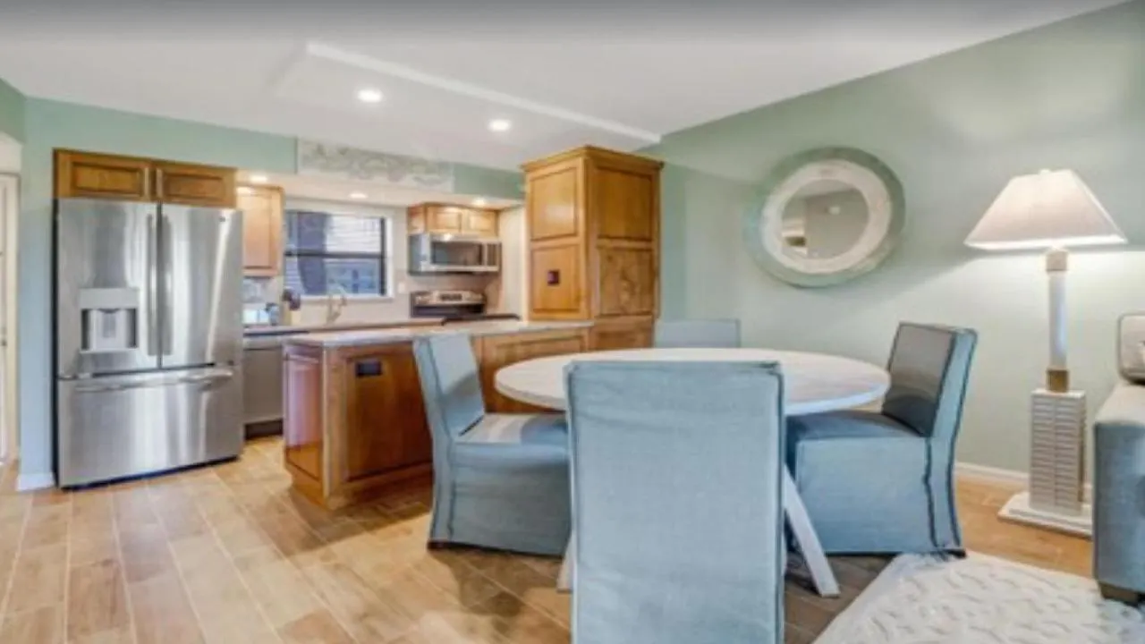 Holiday home Cozy 1 Bedroom With Pool Access Marco Island