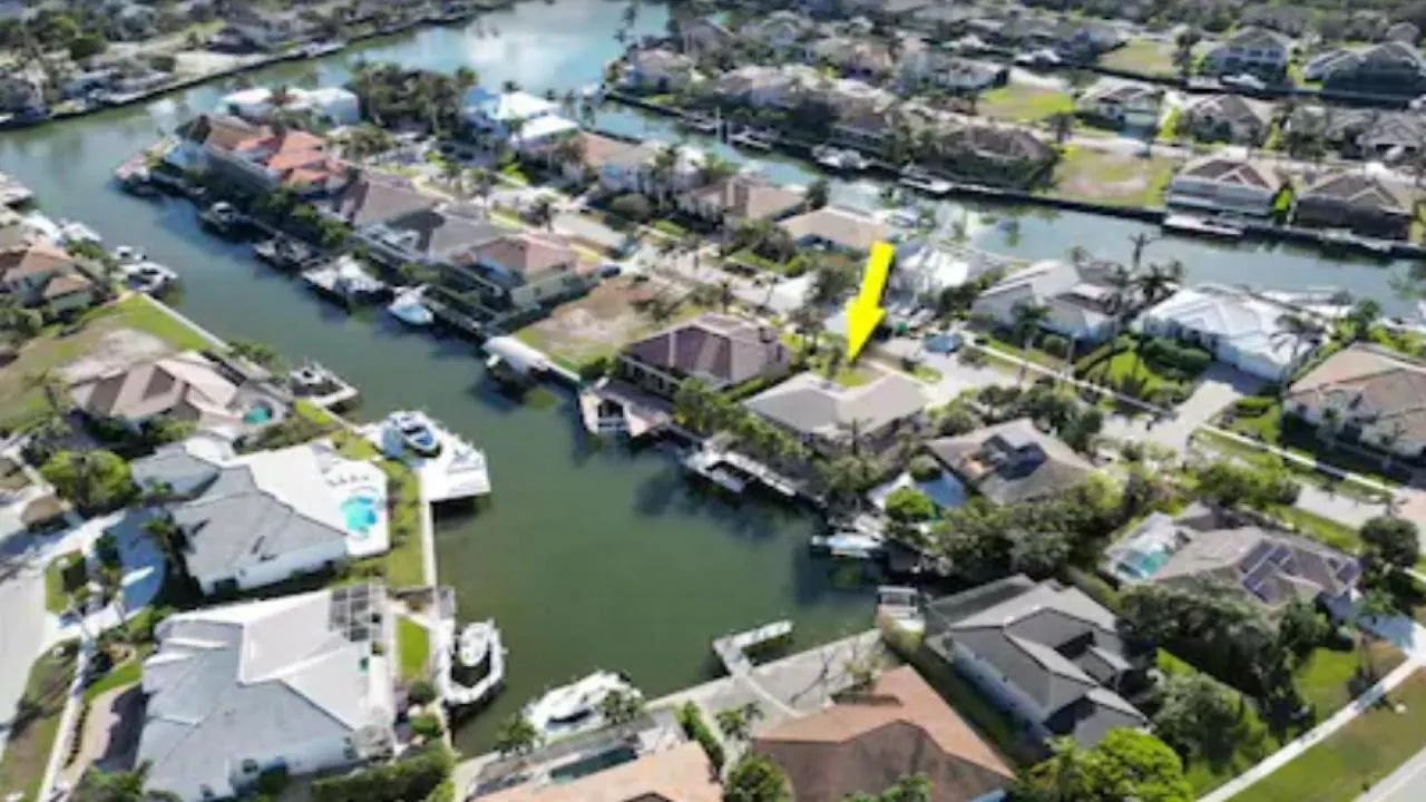 Holiday home Elegant Family-friendly On Canal I 3bd2ba Sleeps 6 I Walk To & Shops *