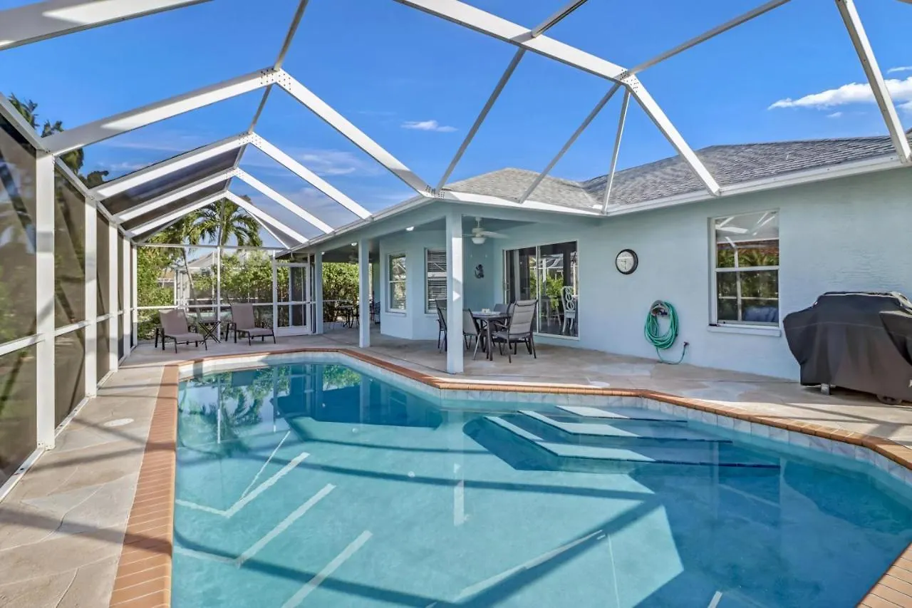 3br Pristine House With Pool In Marco L Close To Beaches Holiday home Marco Island