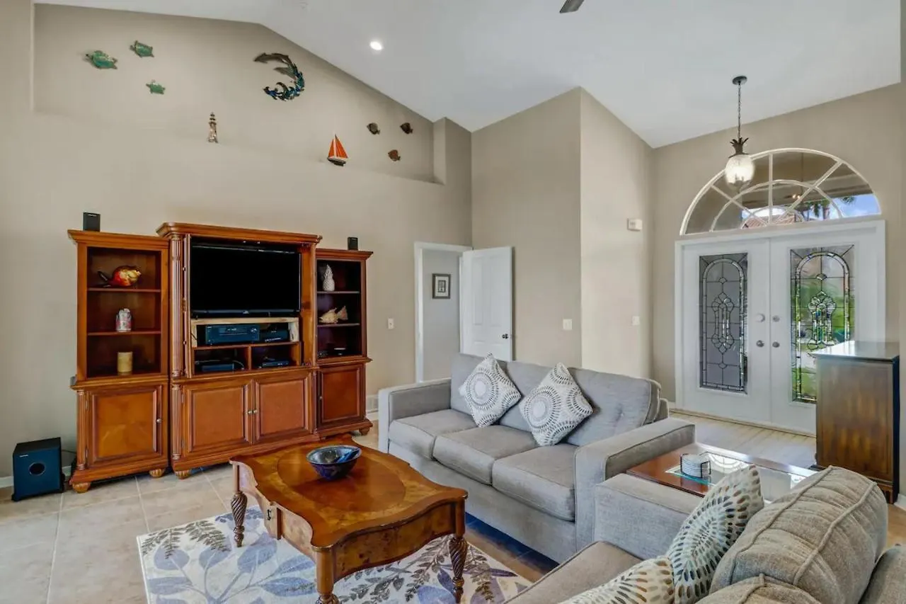 206 Holiday home *