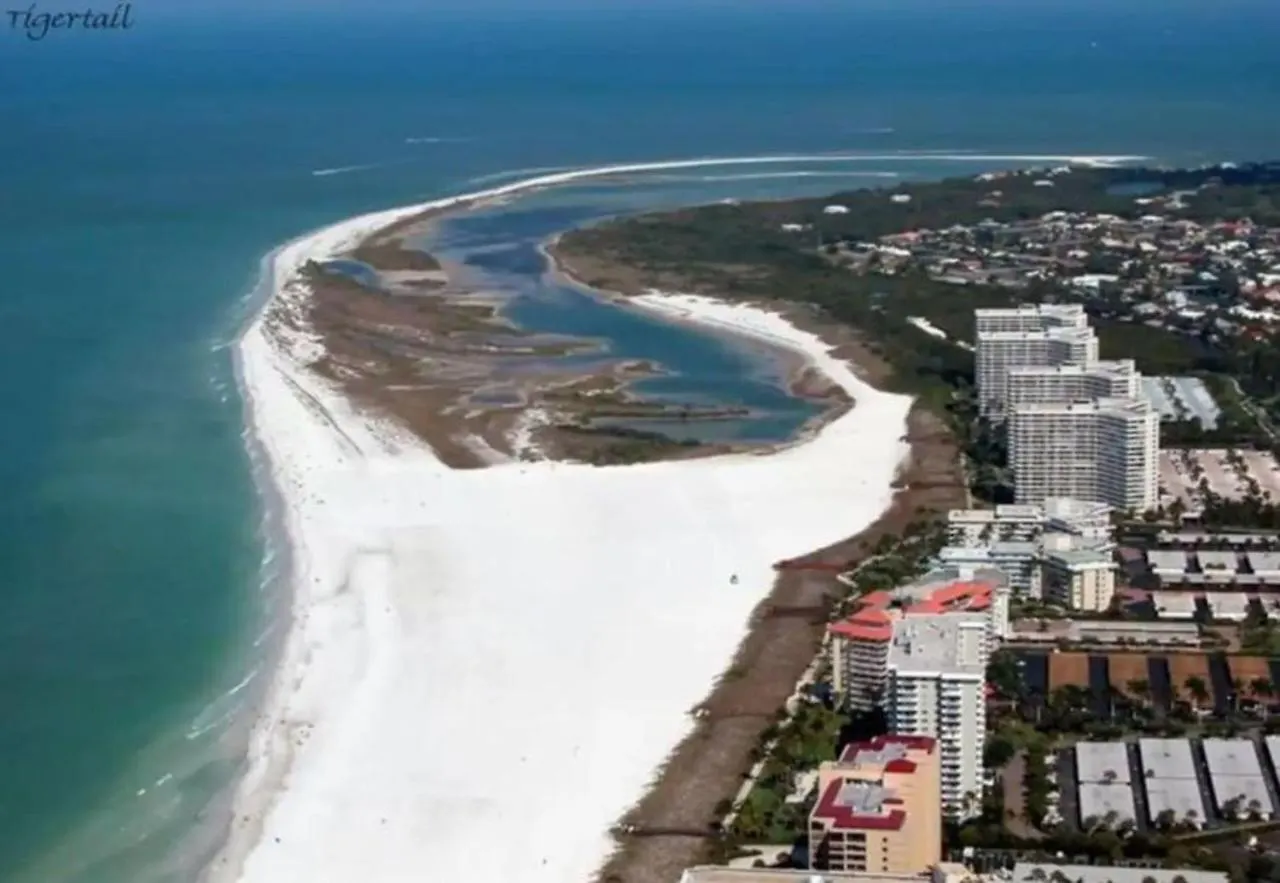 Holiday home Beachfront South Seas Remodeled Paradise! Marco Island