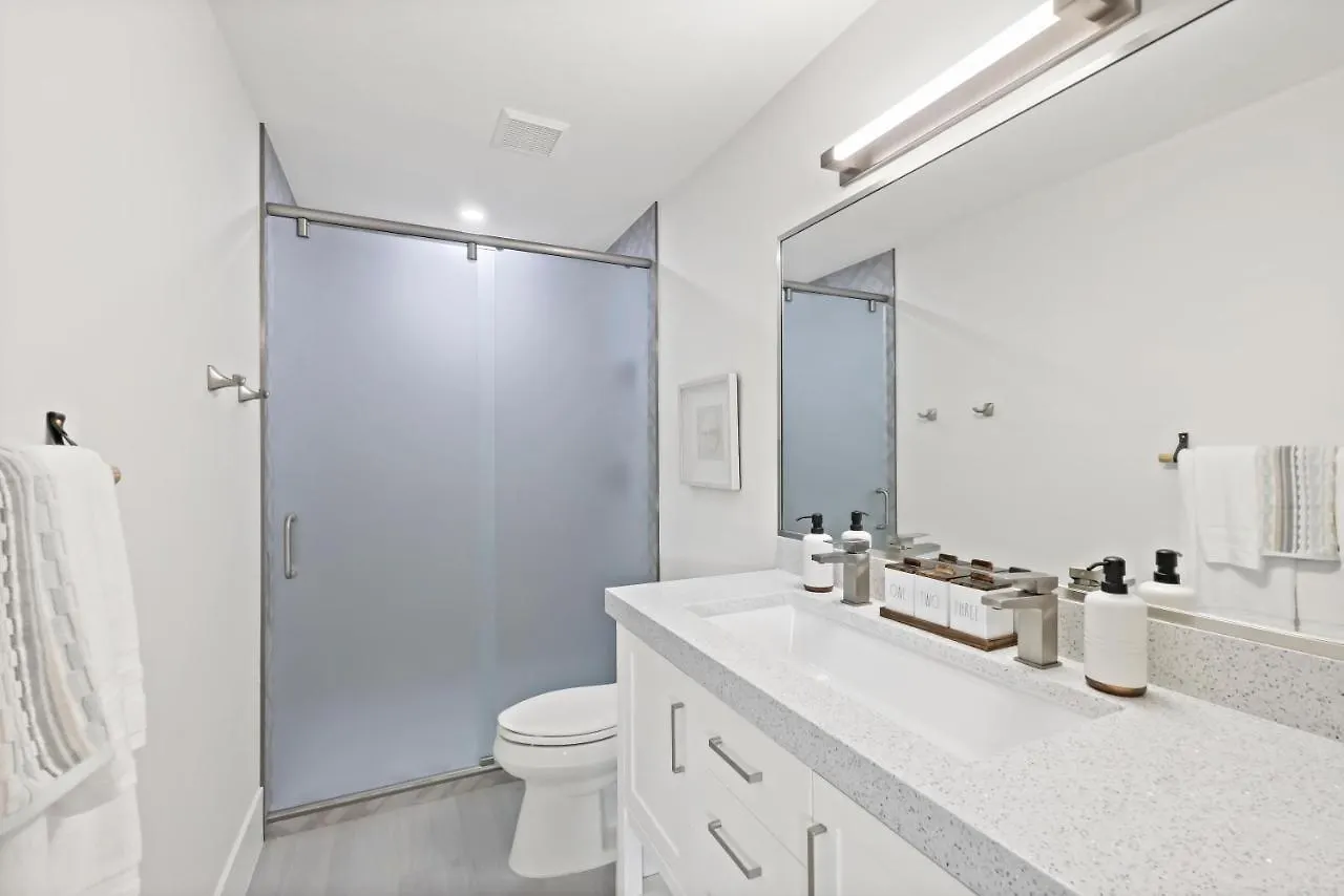 Holiday home 482 North Barfield Drive *