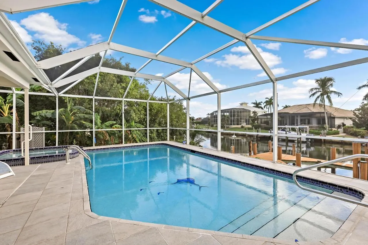 482 North Barfield Drive Holiday home Marco Island