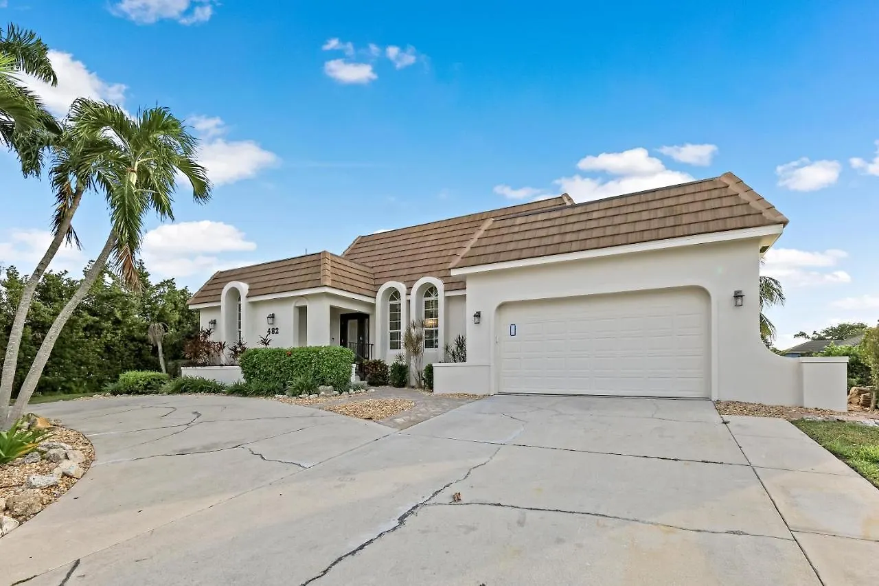 482 North Barfield Drive Holiday home *
