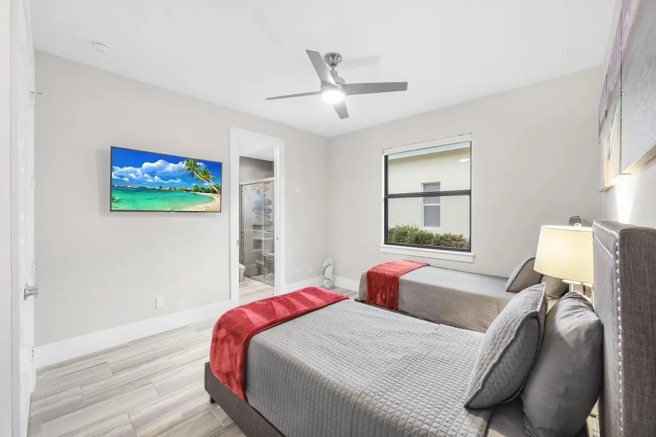 Holiday home 673 Spinnaker Drive Marco Island