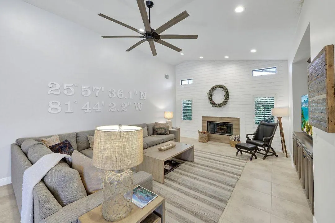 665 Rockport Court Holiday home