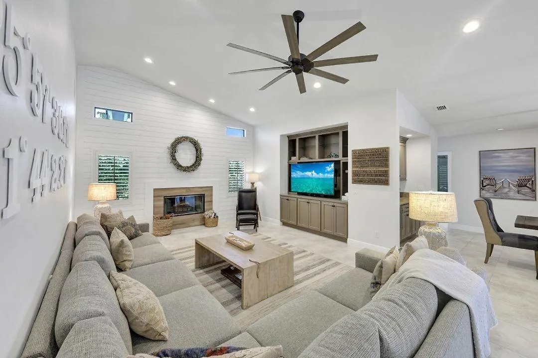 665 Rockport Court Holiday home *