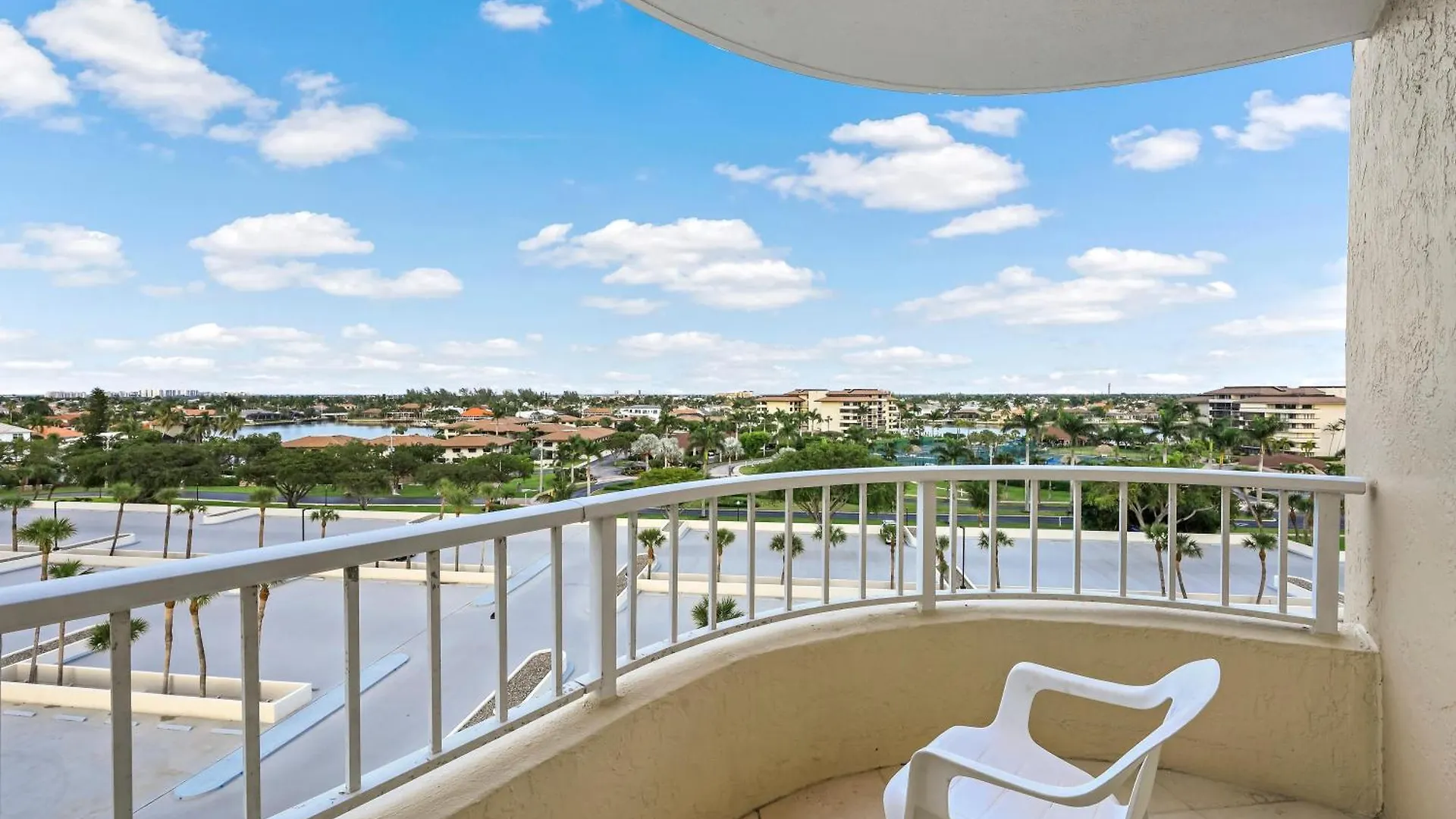 Holiday home South Seas Tower 3-703