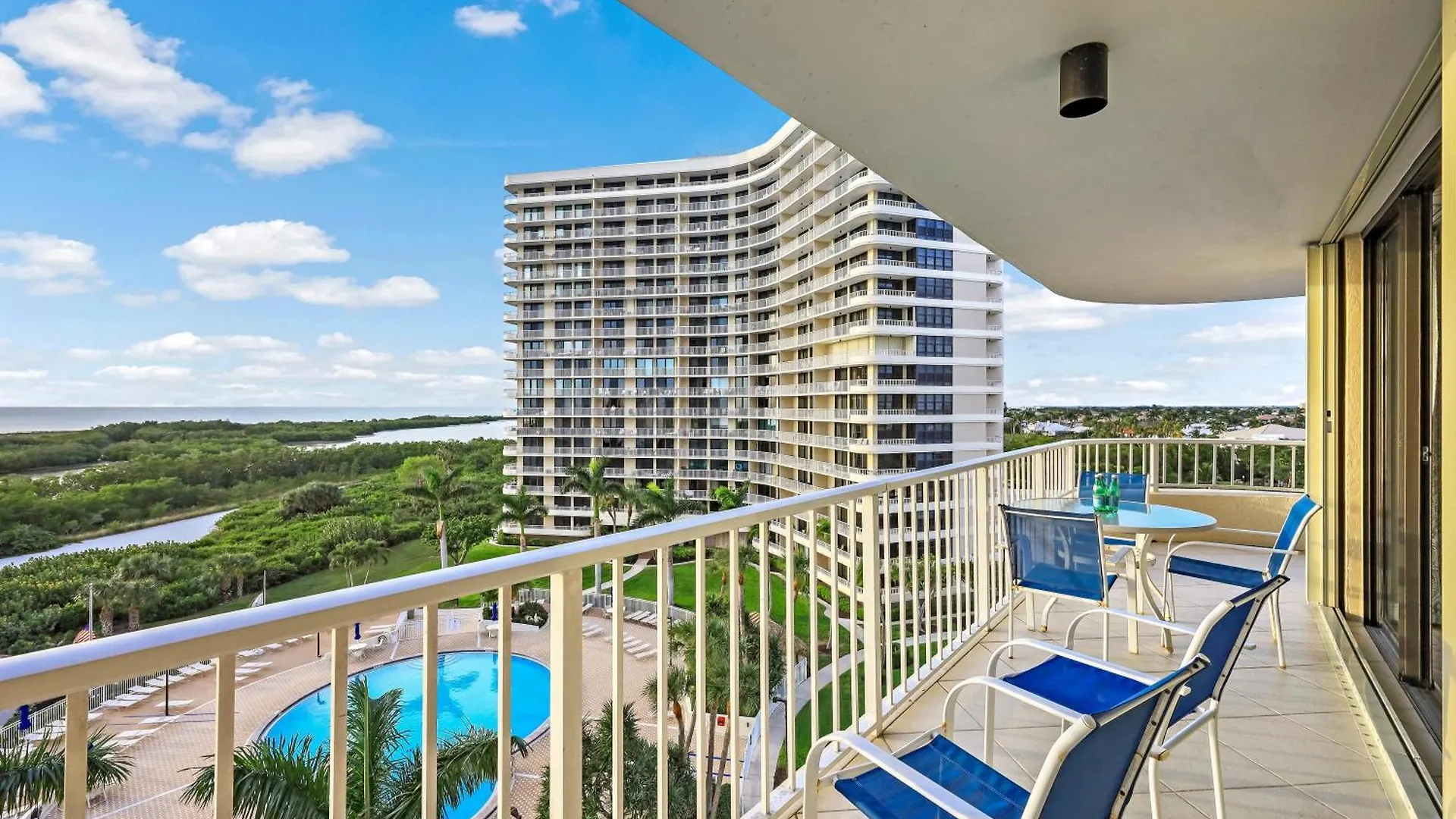 South Seas Tower 3-703 Holiday home *