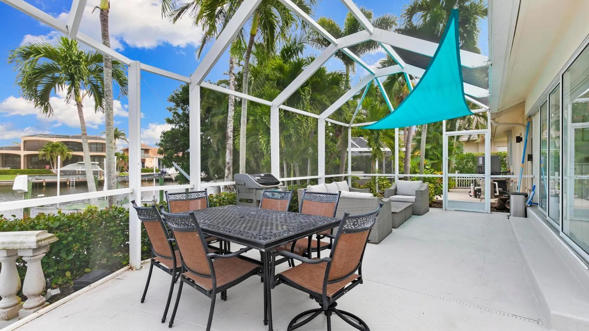 Holiday home Dream Waterfront Vacation On *