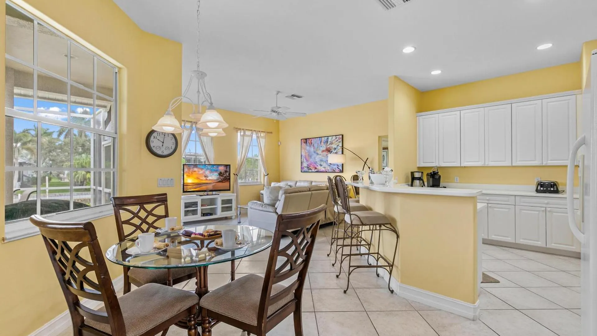 Holiday home Updated And Luxurious 5br Waterfront Oasis On