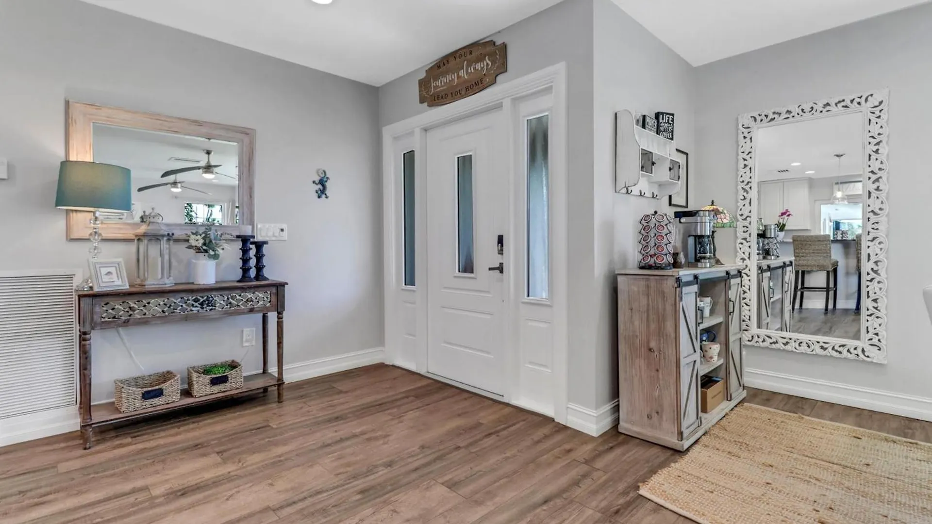 Inviting Lakeview L Pool L Close To Beaches Marco Island