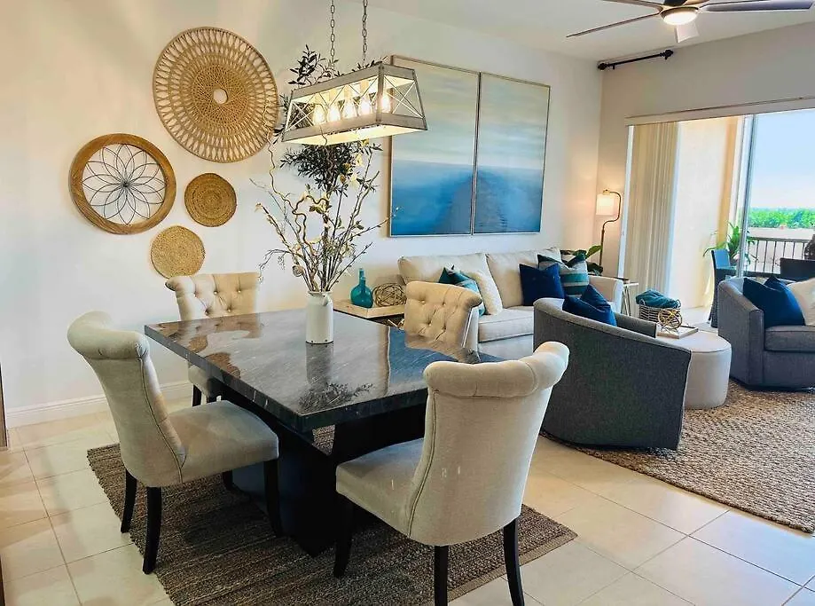 Apartment Amazing & Spacious Floor With Bay View!