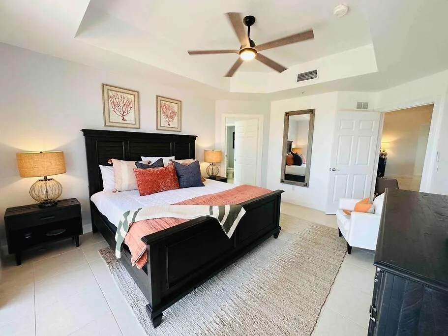 Apartment Amazing & Spacious Floor With Bay View!