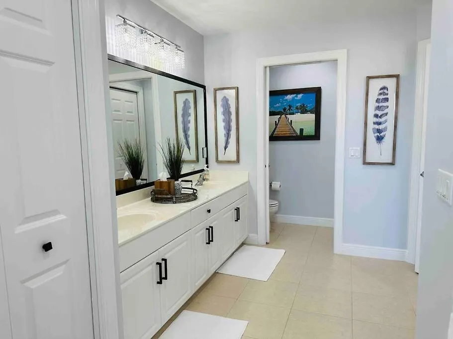 Apartment Amazing & Spacious Floor With Bay View!