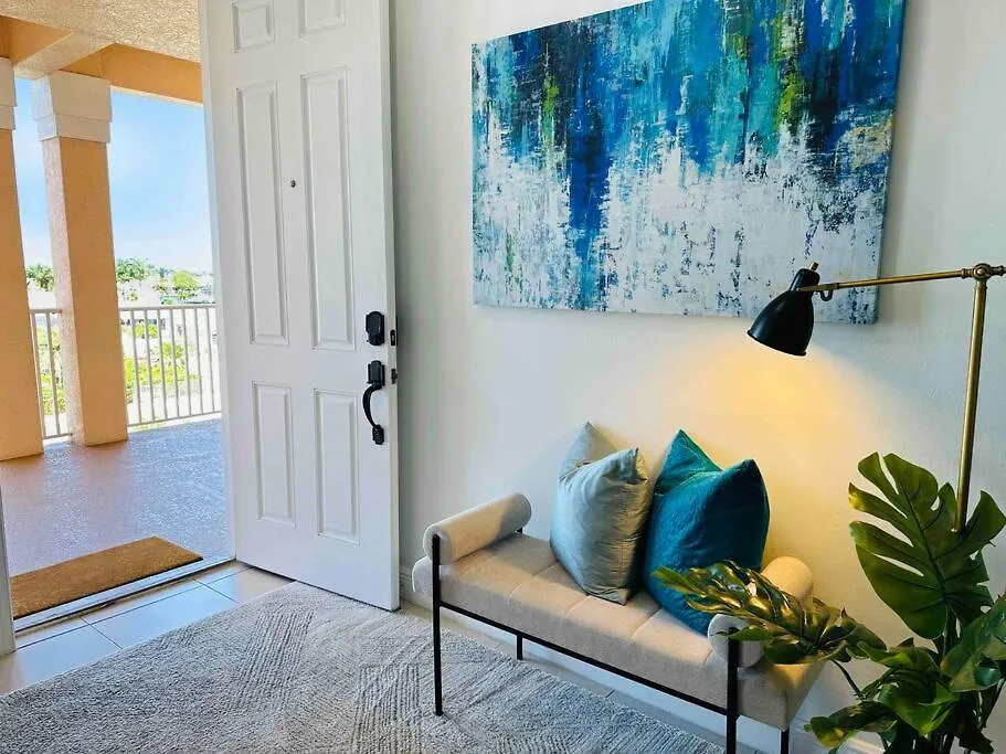 Amazing & Spacious Floor With Bay View! Apartment *