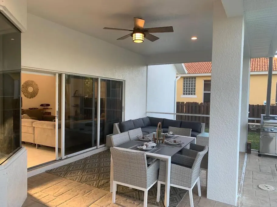 Villa Aaa - Luxury Home, Walk To The Beach. Marco Island