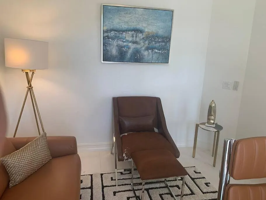 Villa Aaa - Luxury Home, Walk To The Beach. *