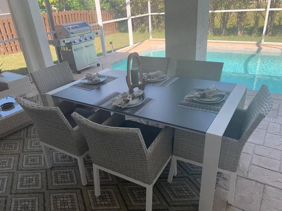 Aaa - Luxury Home, Walk To The Beach. Villa
