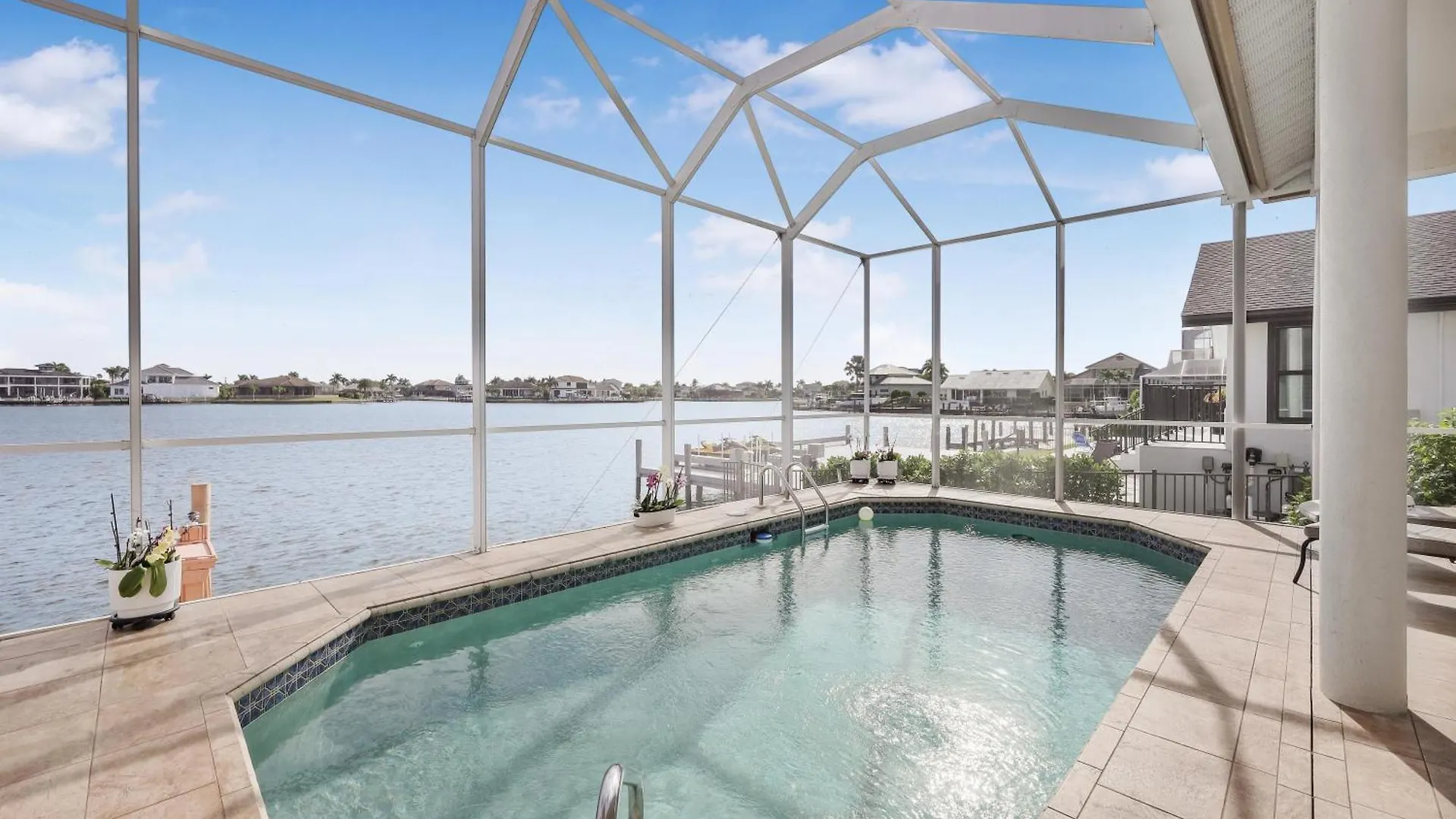 101 Landmark Street Holiday home Marco Island