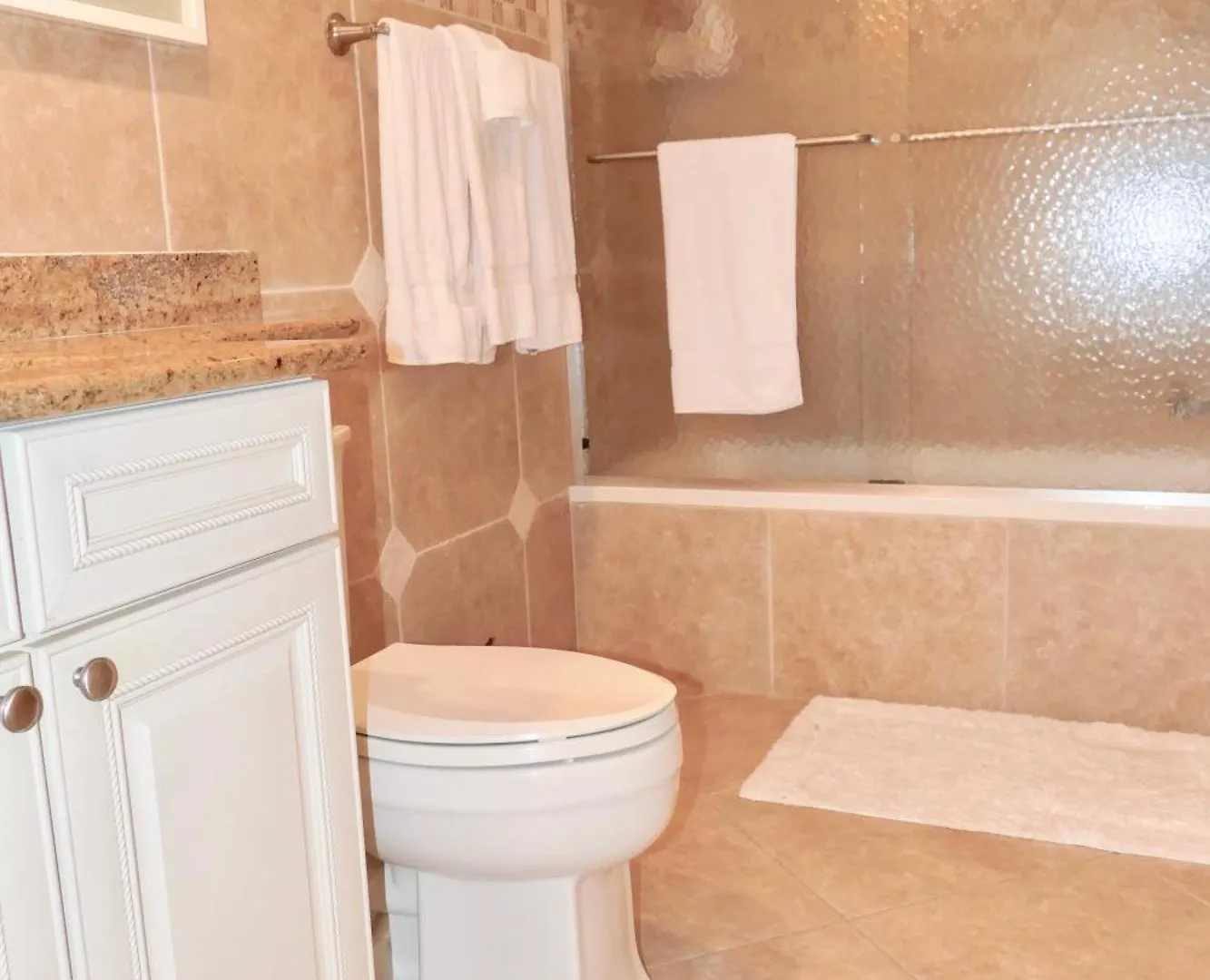 Holiday home Charming 2 Bed South End Beachfront At Popular Seawinds Marco Island