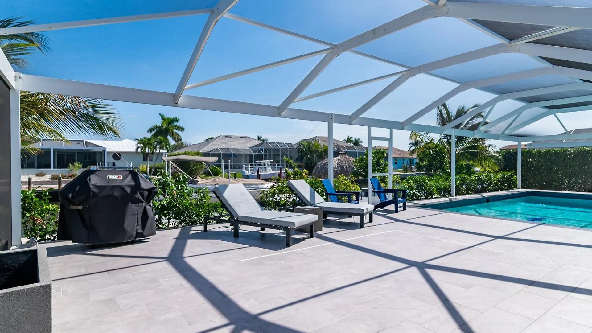 Waterfront Oasis Re-done Throughout! 1 Mile From Winterberry Access Pt *