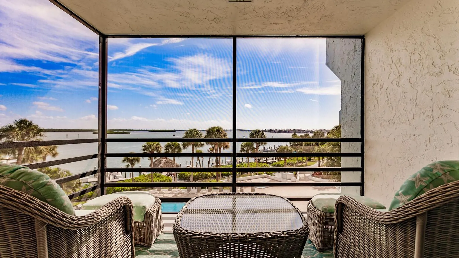 Lovely With Private Bay View Apartment Marco Island