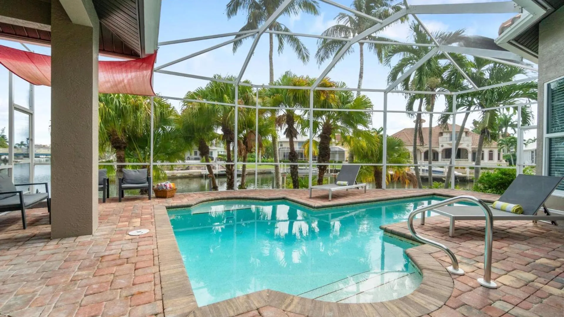 Holiday home Manatee Manor